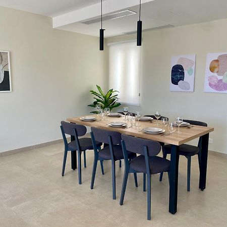 Bugibba Square Seafront Lux Apartments By Holi St. Paul's Bay Esterno foto