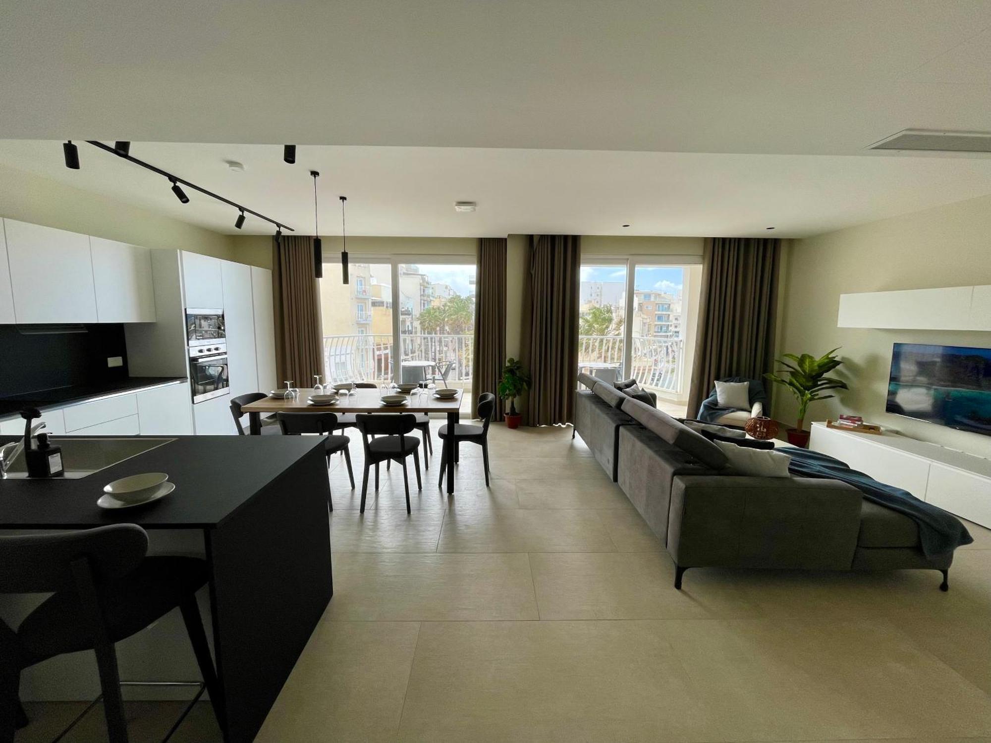 Bugibba Square Seafront Lux Apartments By Holi St. Paul's Bay Esterno foto