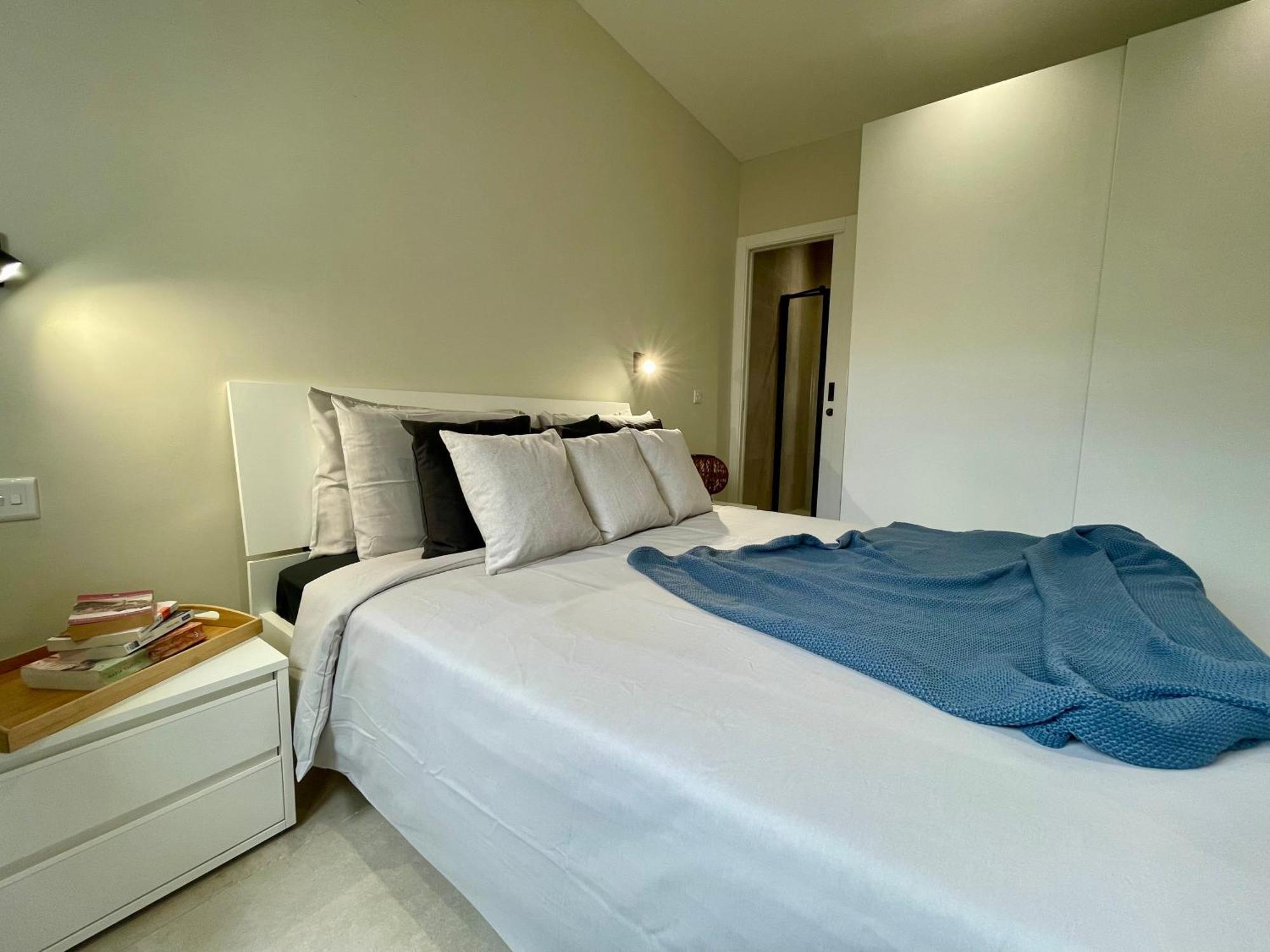 Bugibba Square Seafront Lux Apartments By Holi St. Paul's Bay Esterno foto
