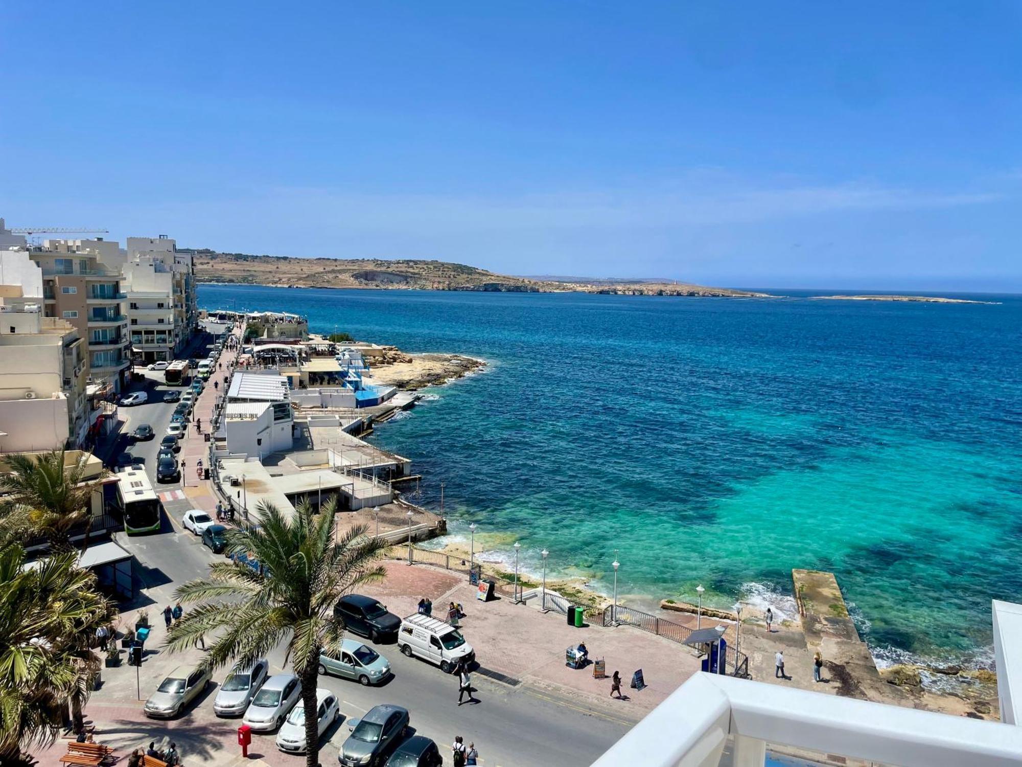 Bugibba Square Seafront Lux Apartments By Holi St. Paul's Bay Esterno foto