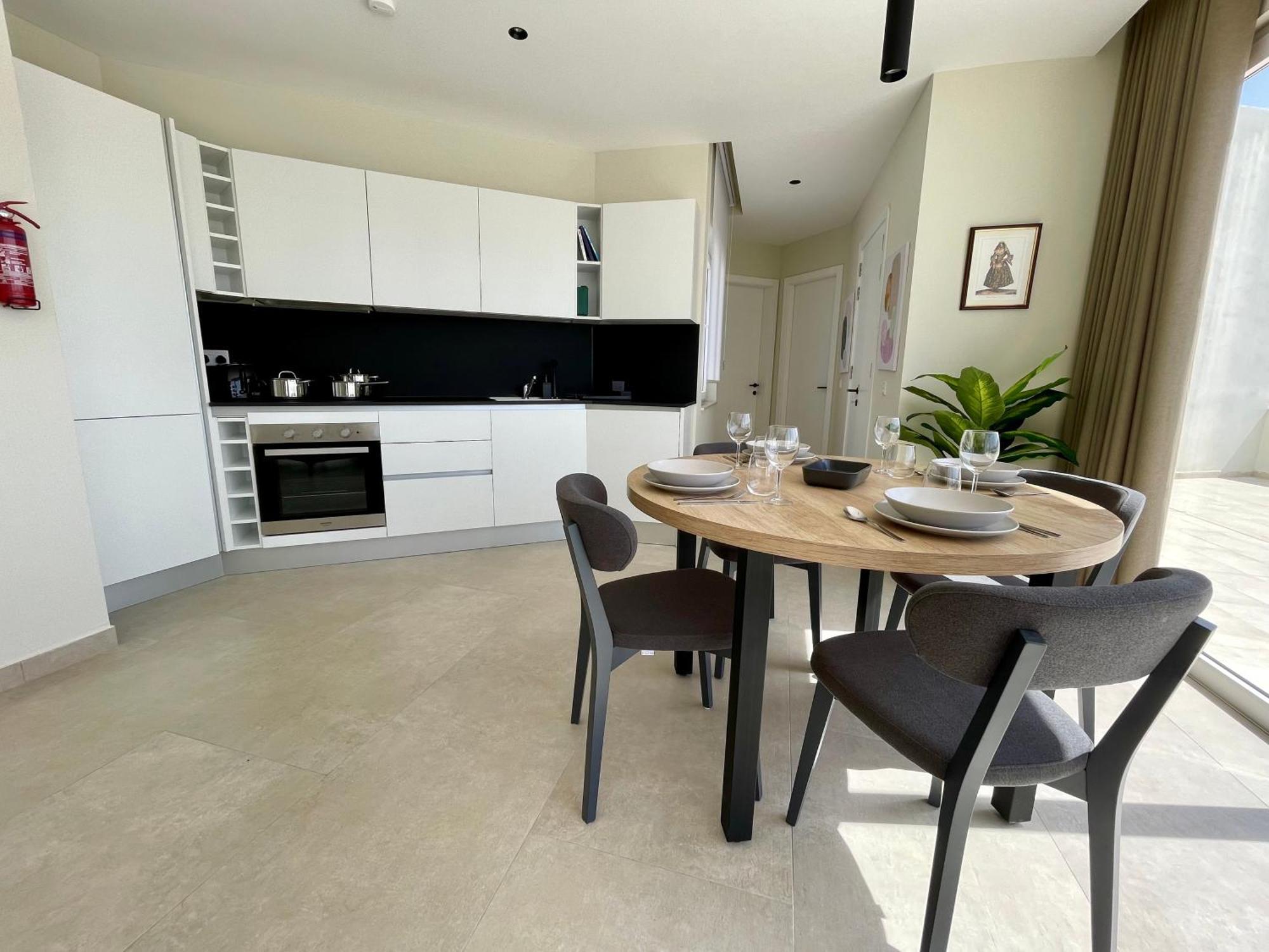 Bugibba Square Seafront Lux Apartments By Holi St. Paul's Bay Esterno foto